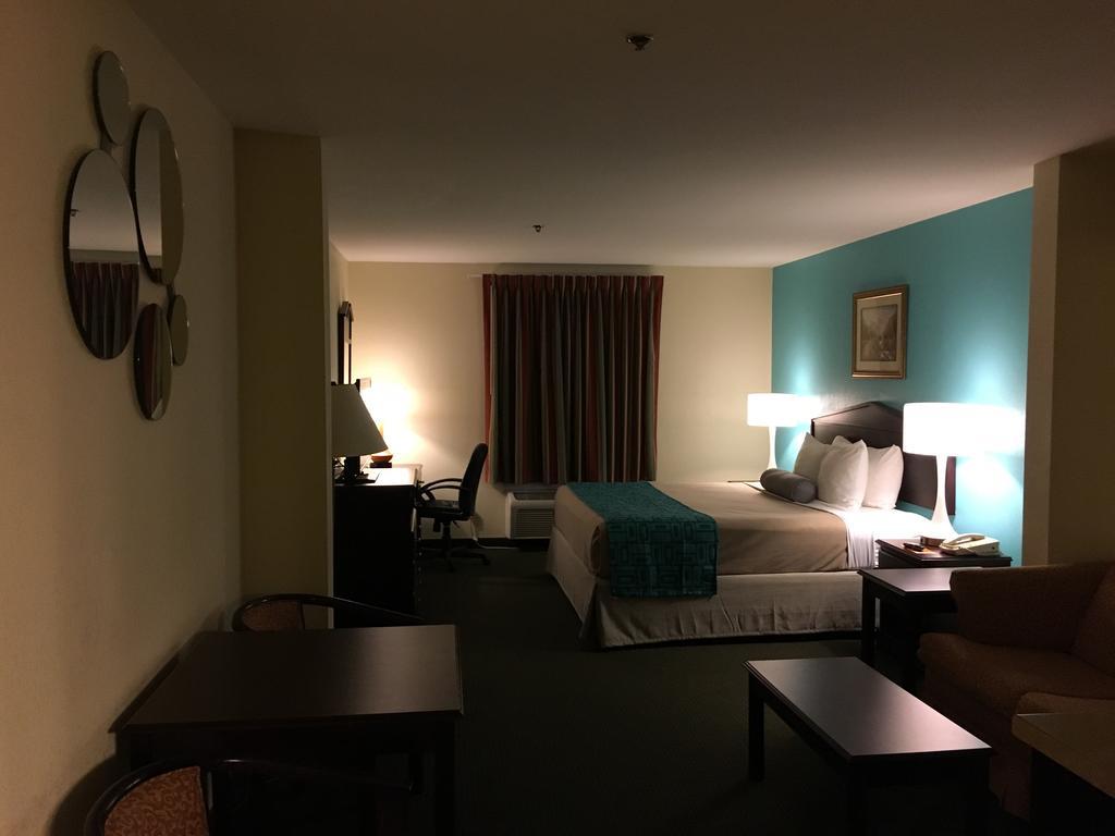 Howard Johnson By Wyndham Houma Exterior photo