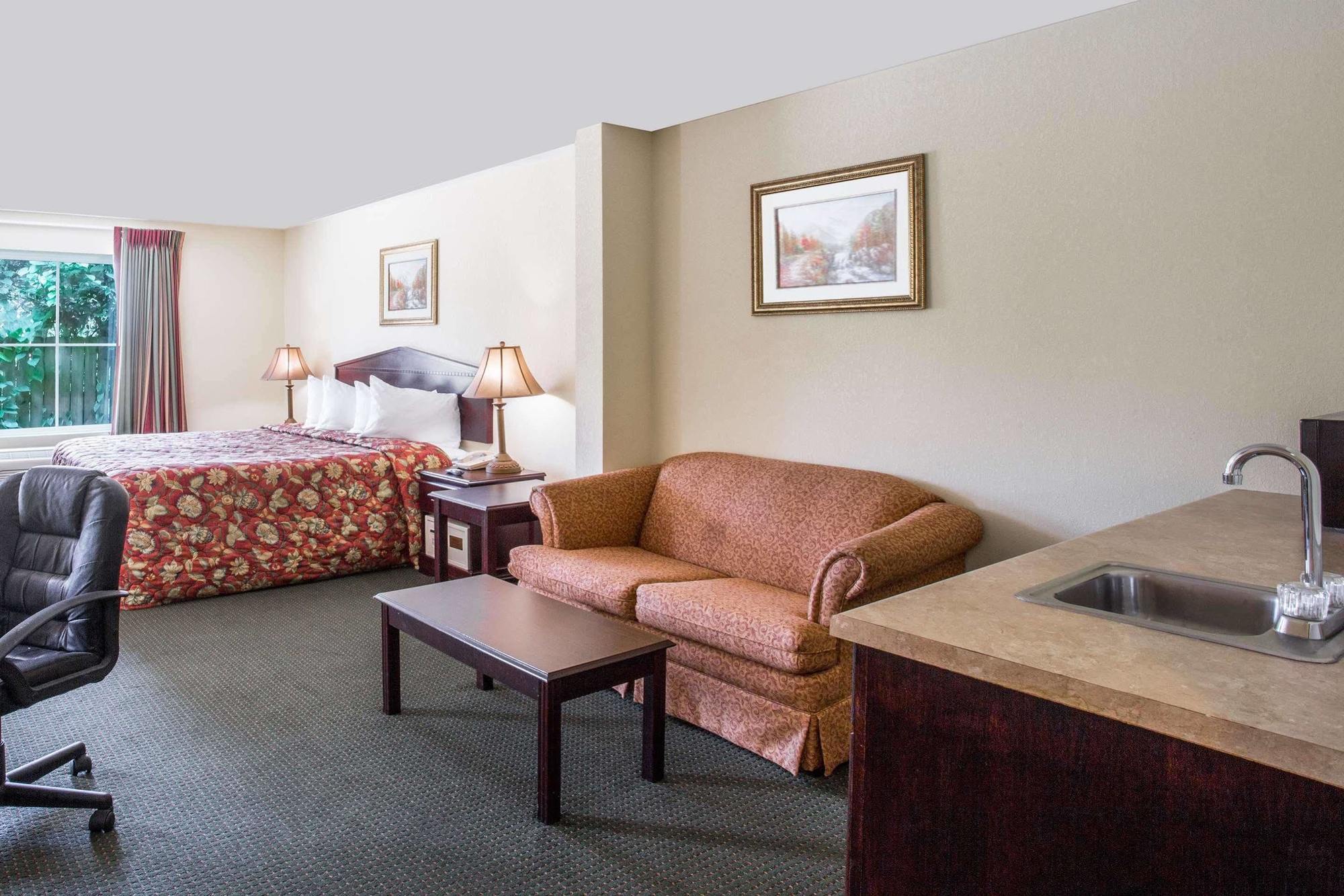 Howard Johnson By Wyndham Houma Exterior photo