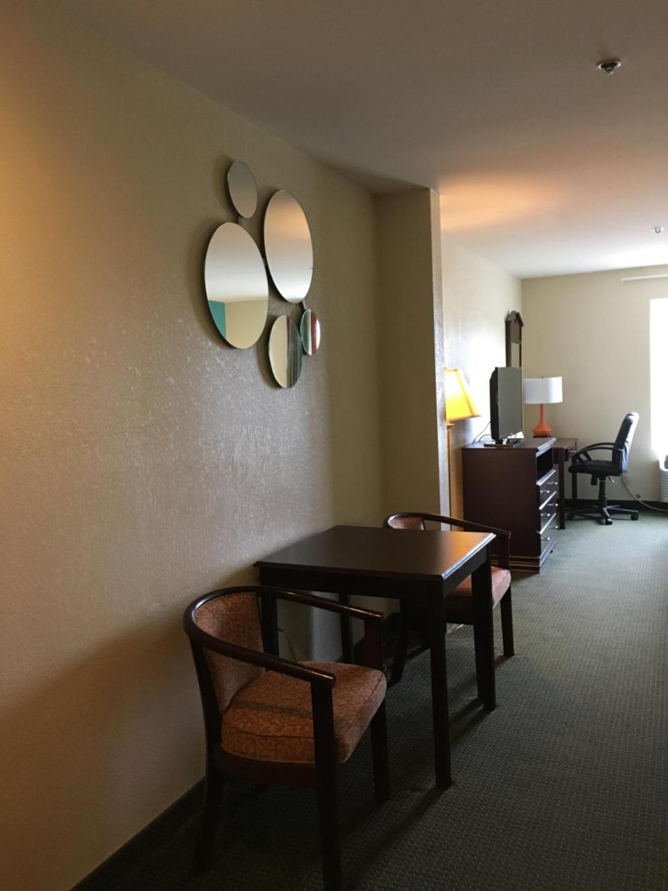 Howard Johnson By Wyndham Houma Exterior photo